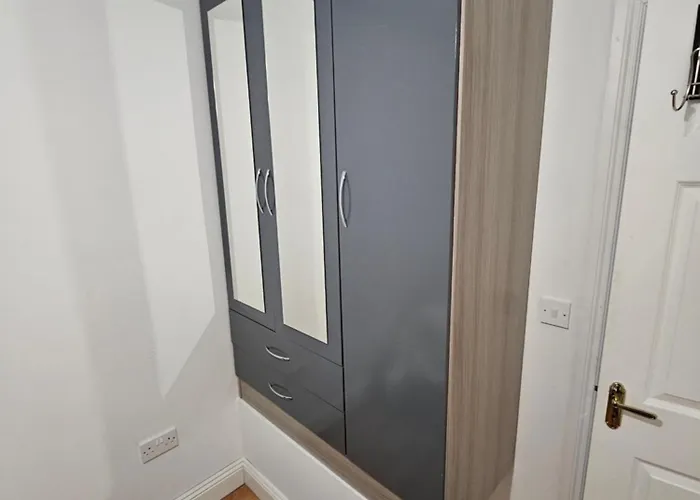 Victor's * Вотафорд